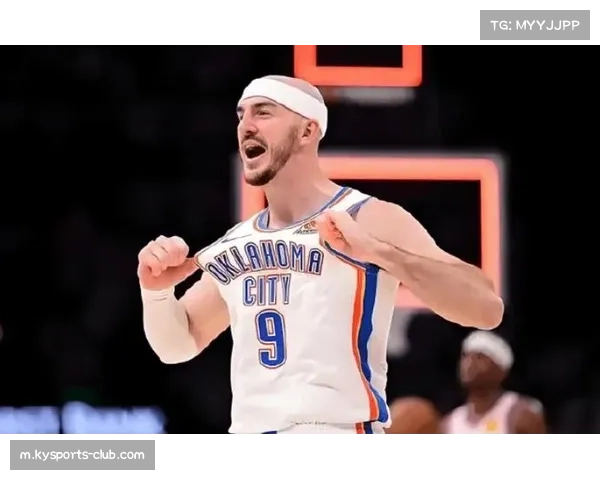 东部三强活塞凯尔特人尼克斯，构成第一梯队